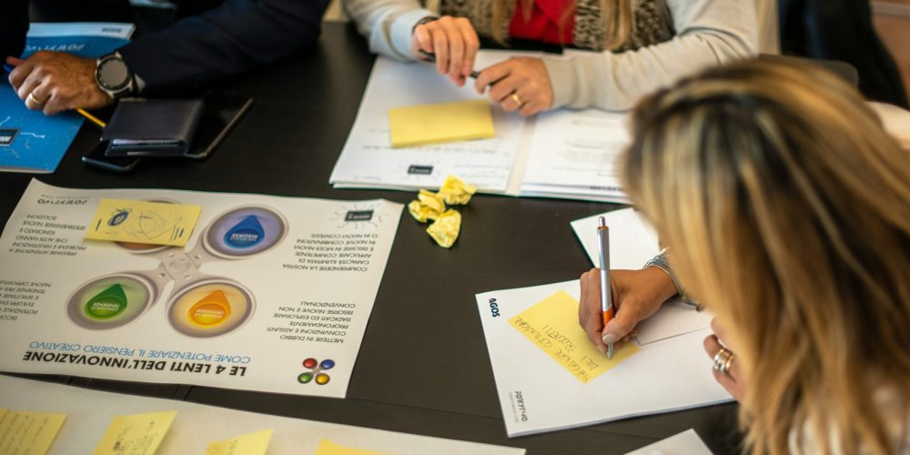 Jeu serieux lors d un atelier RSE innovant pour comprendre les enjeux